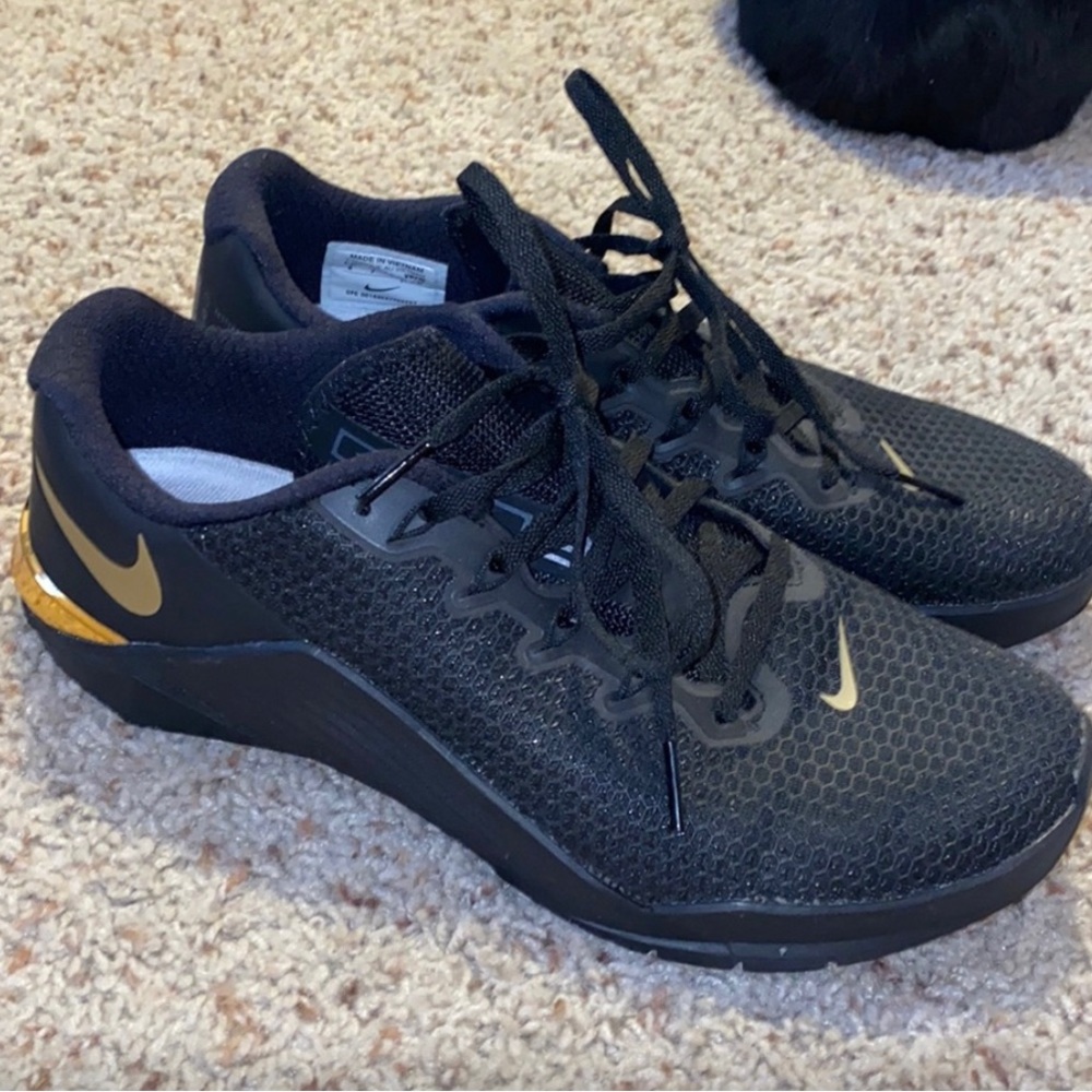 Custom Nike metcons